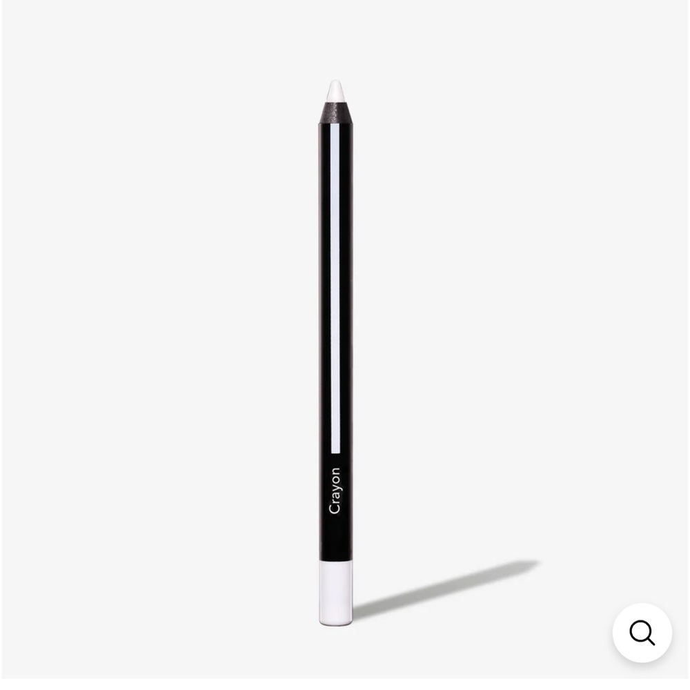 ❌SOLD❌ Crayon- White
Multi-use crayon for lips, eyes, brows, cheeks &
body
